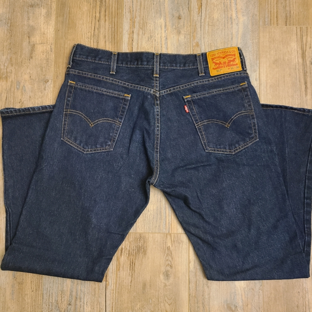 Levis Jeans Men Size 36 X 30 Dark Wash 517